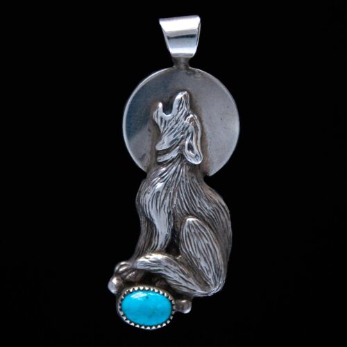 Howling Wolf Silver Turquoise Pendant