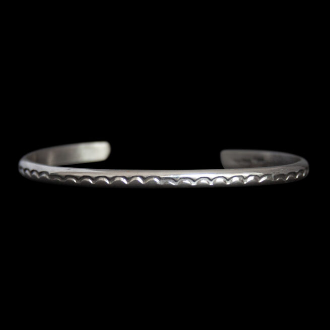 Thin Silver Zigzag Bracelet