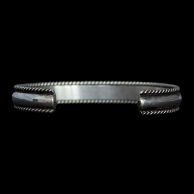 Plain Silver Navajo Bracelet - Image 4