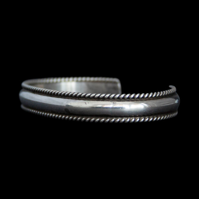 Plain Silver Navajo Bracelet - Image 5